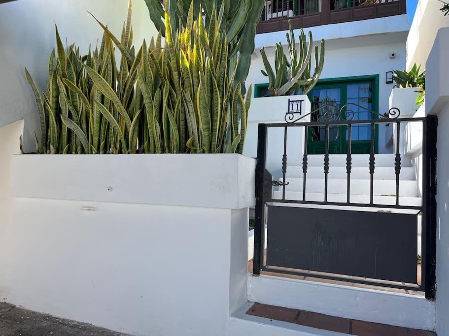 Paradise Playa Chica Con Terraza A 100M Del Mar Puerto del Carmen  Exterior photo